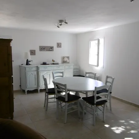 Maison 8 Pers, Proche Et Commerces, - Fr-1-823-84 *