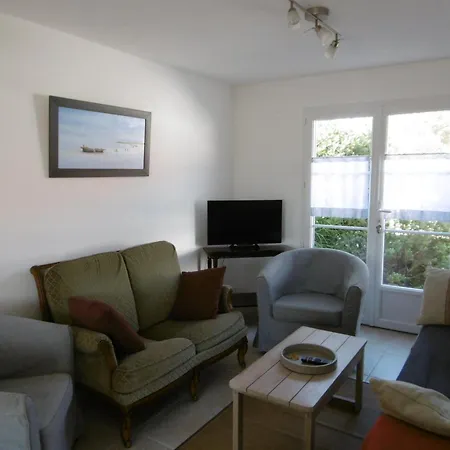 Holiday home Maison 8 Pers, Proche Et Commerces, - Fr-1-823-84 *